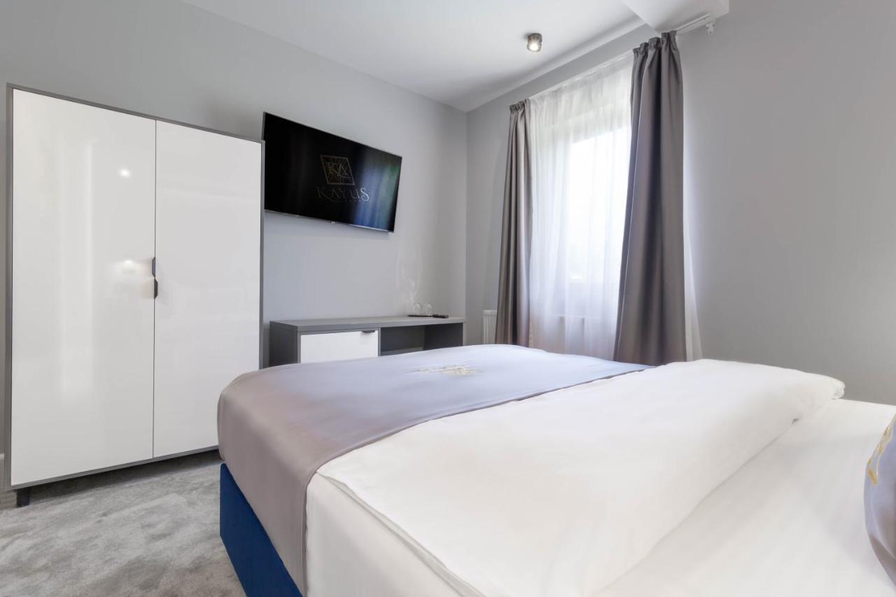 Kayus Hotel Buşteni Exterior foto